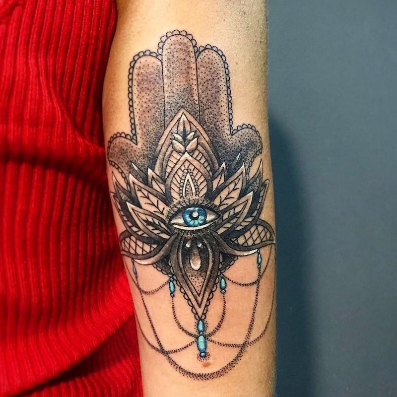 Share more than 150 hamsa tattoo for guys POPPY